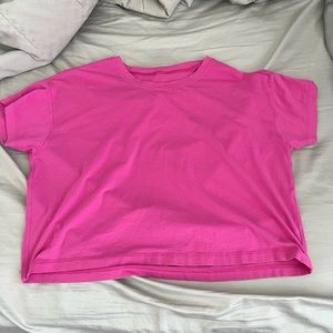 Lululemon cates tee